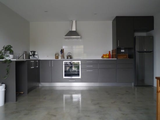 kitchen-pana-hoarder-minimalist-treading-my-own-path