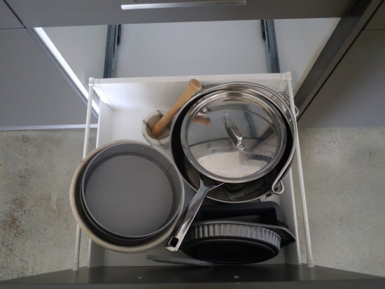 bowls-and-bakeware-hoarder-minimalist-treading-my-own-path